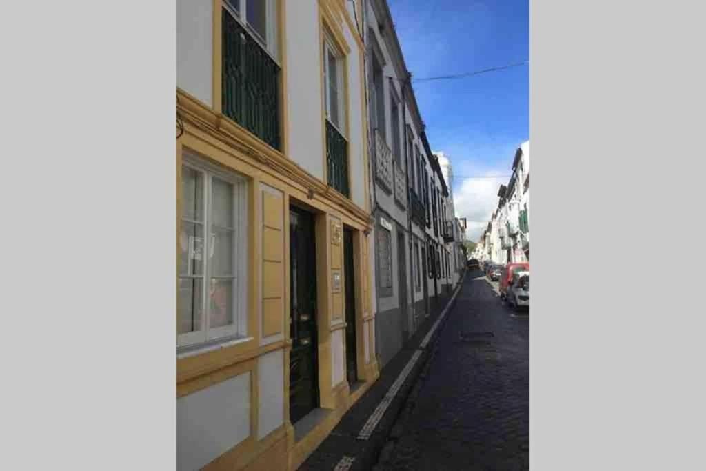 Pdl Central Apartments - Three Ponta Delgada 외부 사진