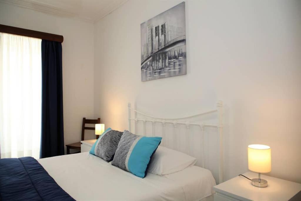 Pdl Central Apartments - Three Ponta Delgada 외부 사진